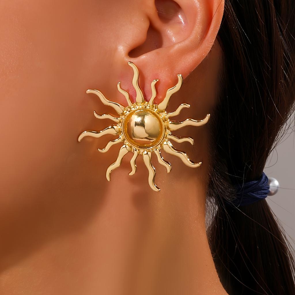 1 Pair Of Sun Earrings, Alloy Vintage Sun Ear Jewelry Decor For Daily Wear Dating, Gift For Women