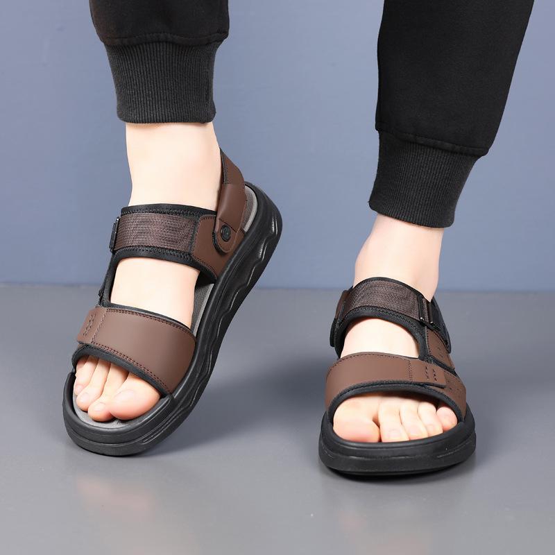 Fashion Outdoor Soft Sole Beach Shoes for Men Anti-slip Summer New Leather Sandals for Men Fashion Casual Dual-use Slipper Shoes Man