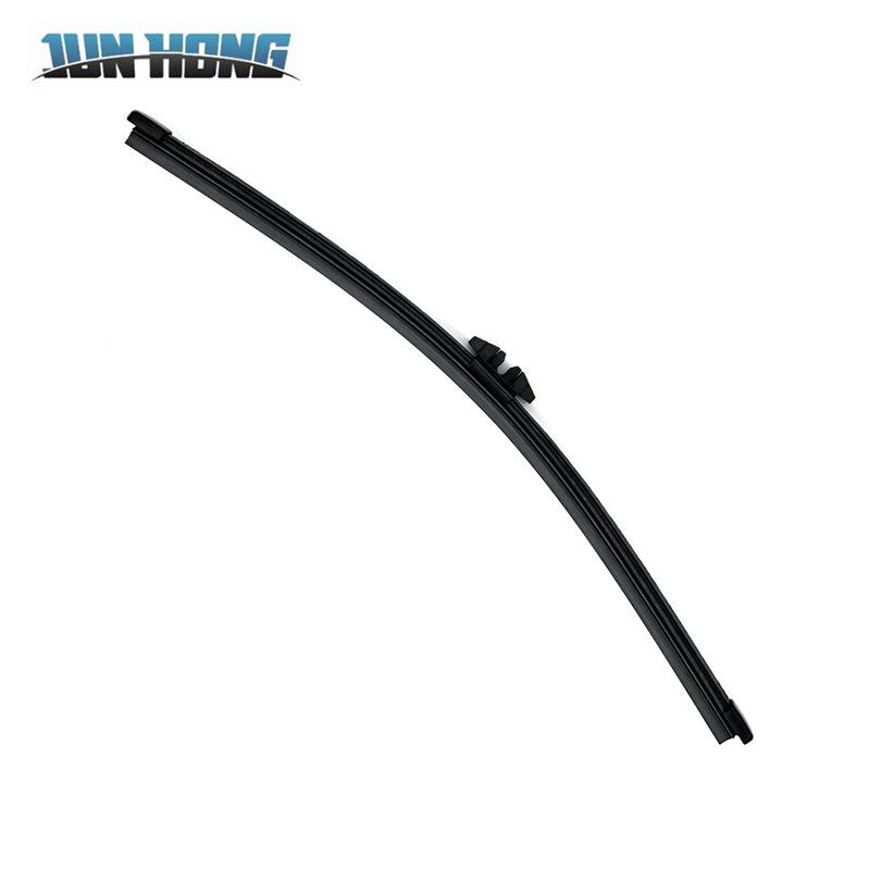 Ford Edge Rear Wiper Assembly & Blade Rocker Arm Cover (2014-present)