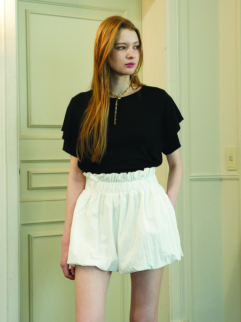 MUSE BY ROSE Renelle Balloon Shorts (White)