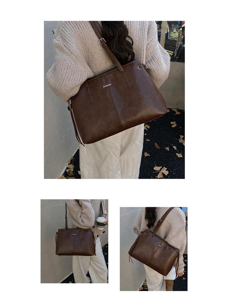 Women's Large-Capacity Retro Tote Bag - Versatile, Casual, Single Shoulder, Underarm Design for Autumn & Winter 2025 Work Commute.