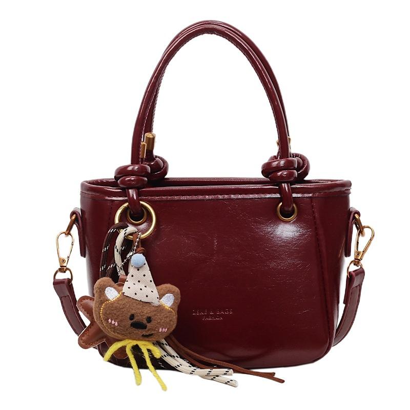 

Retro foreign style portable bucket bag women s 2025 summer new fashionable fashion casual shoulder messenger bag no pendant