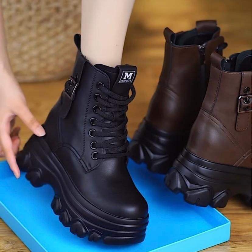 Real Soft Leather Martin Boots for Women's Autumn 2025 New Small Thick-soled Short Boots for Women's Winter Velvet, Non-slip and Warm