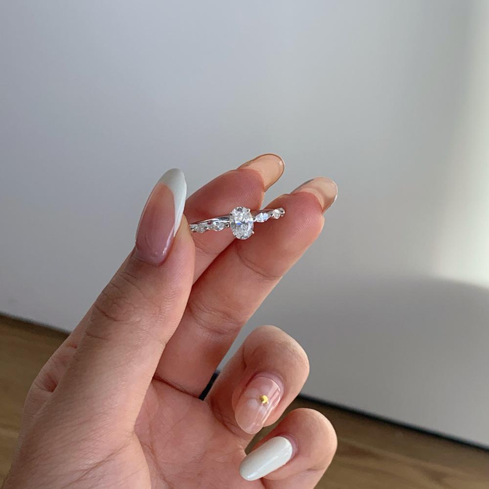 Moissanit S925 Sterling Silber Damenring - D Farbe, Super Glanz, Geometrisches Wassertropfen-Design, Ideal für Hochzeiten und Bankette