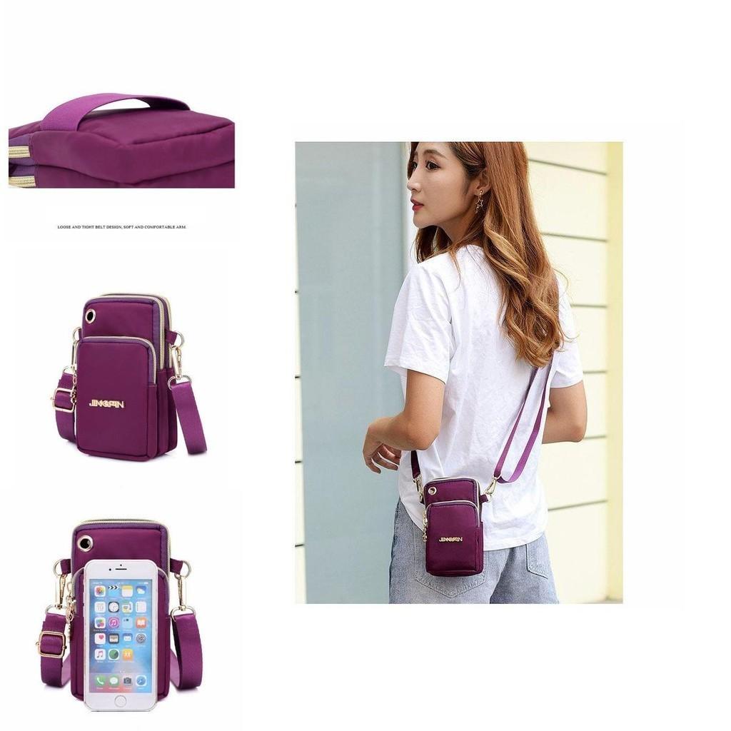 Stylish Shoulder Bag For Women Featuring A Chic Crossbody Design And Zipper Closure