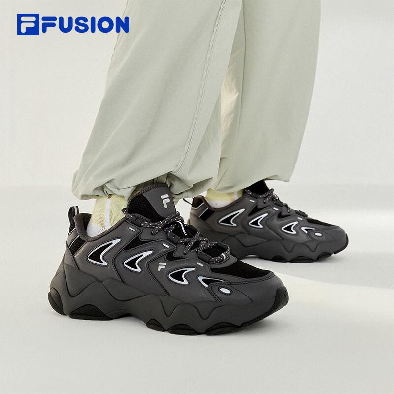 FILA FUSION Women's Canopy Dad Shoes