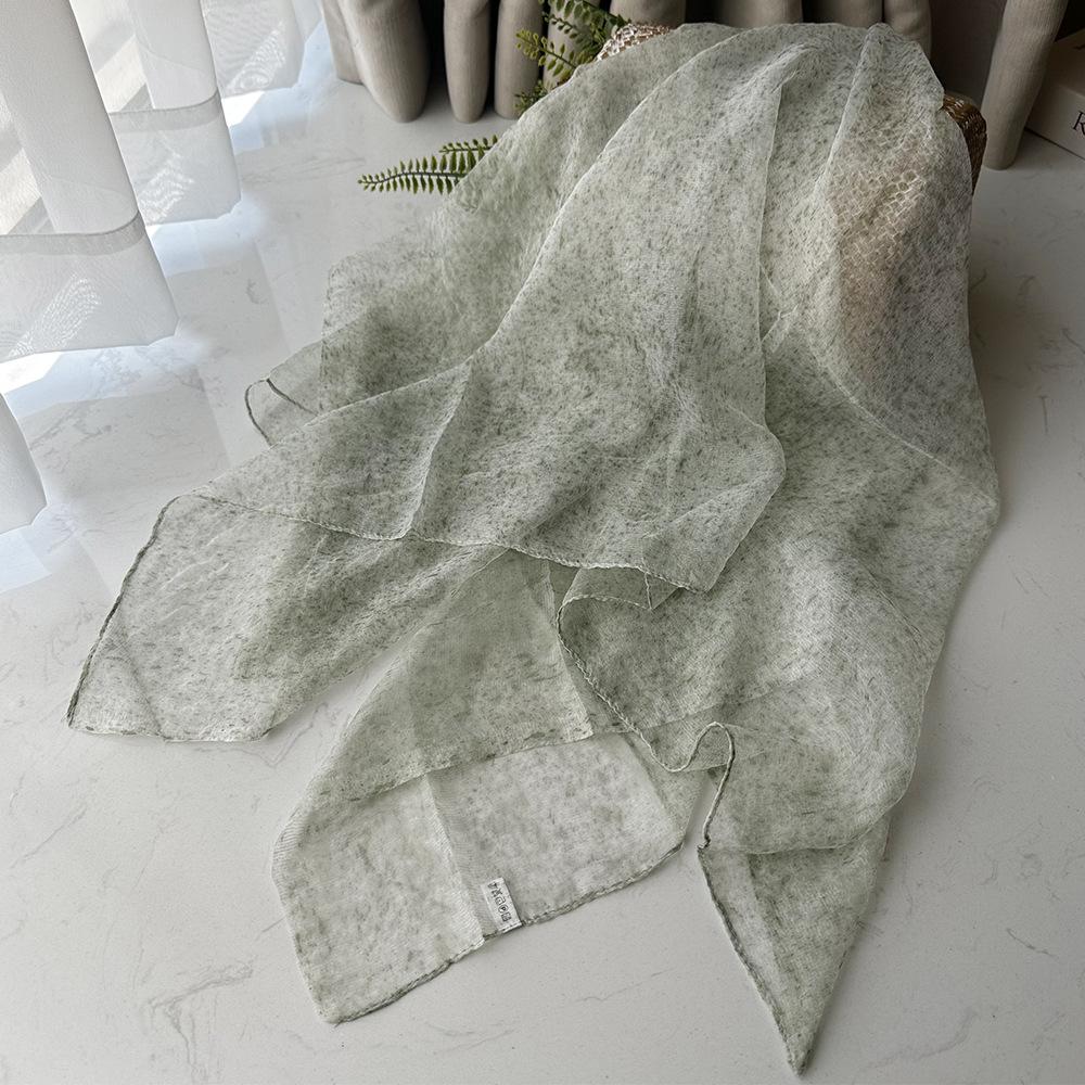 New Fashion Blended Square Silk Scarf Light Soft Neck Warm Female Silk Scarves Shawl