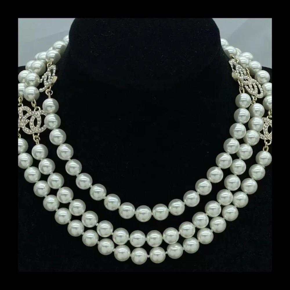 Korean Version of Fashion Trendy Pearl Necklace Accessories, Autumn and Winter Letters Multi-layer Long Double Sweater Chain Wom