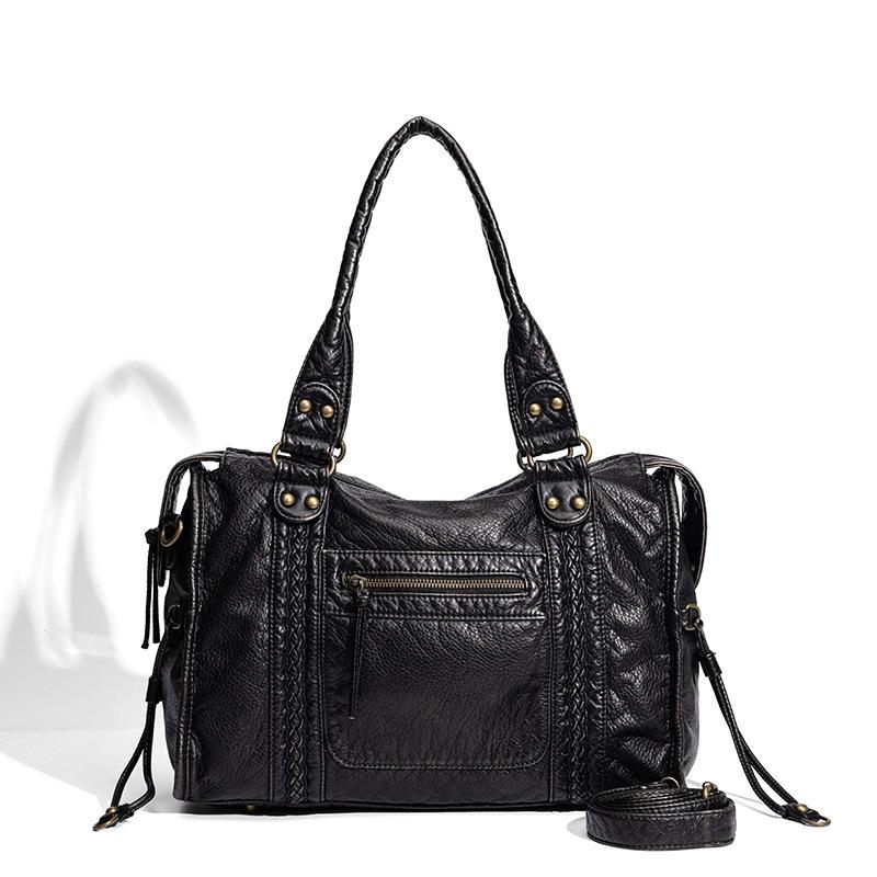 Outdoor trend women's large-capacity bag, locomotive bag, French retro shoulder messenger bag, underarm tote bag, washing bag.
