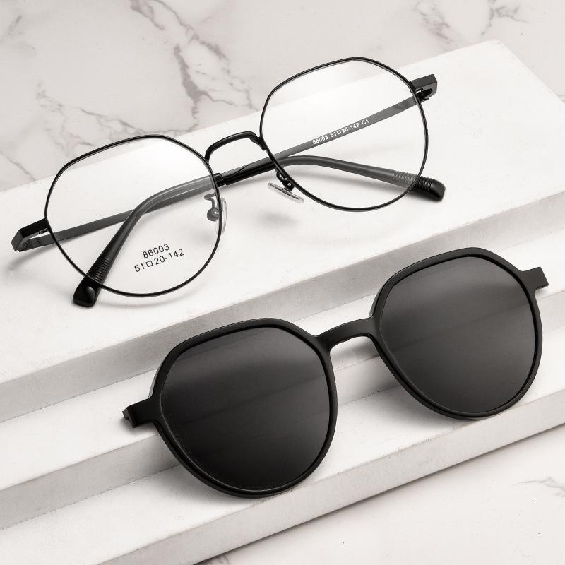 Bai Fen Bai Electronic 3C Men's Black Trendy Polarized Clip On Sunglasses Titanium Alloy Glasses Frame Wo Optical Round Sunshades Eyewear
