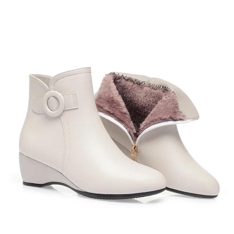 2025 New Autumn Winter Warm Short Boots Women Black Solid Ankle Boots for Heel Zip Point Toe Fleece Wedge Mother Cotton Shoe