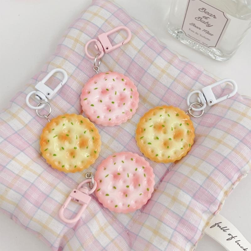 Delicious Looking Biscuit Keychain Jewelry Style Decoration Safe Material Key Rings Pendant Multiple Styles Gift