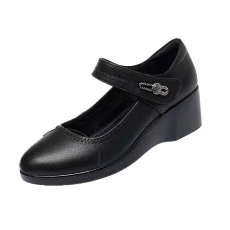 High-quality Soft Leather Soft-soled Small Leather Shoes Spring New Soft-soled Non-slip Slope Heel Medium and Old Single Shoes
