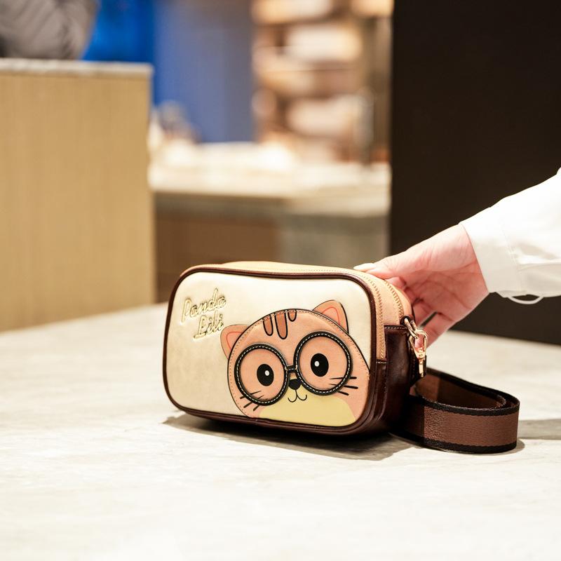 New Cute Cartoon Versatile Lightweight Bag, Casual and Fashionable Single Shoulder Crossbody Women's Bag