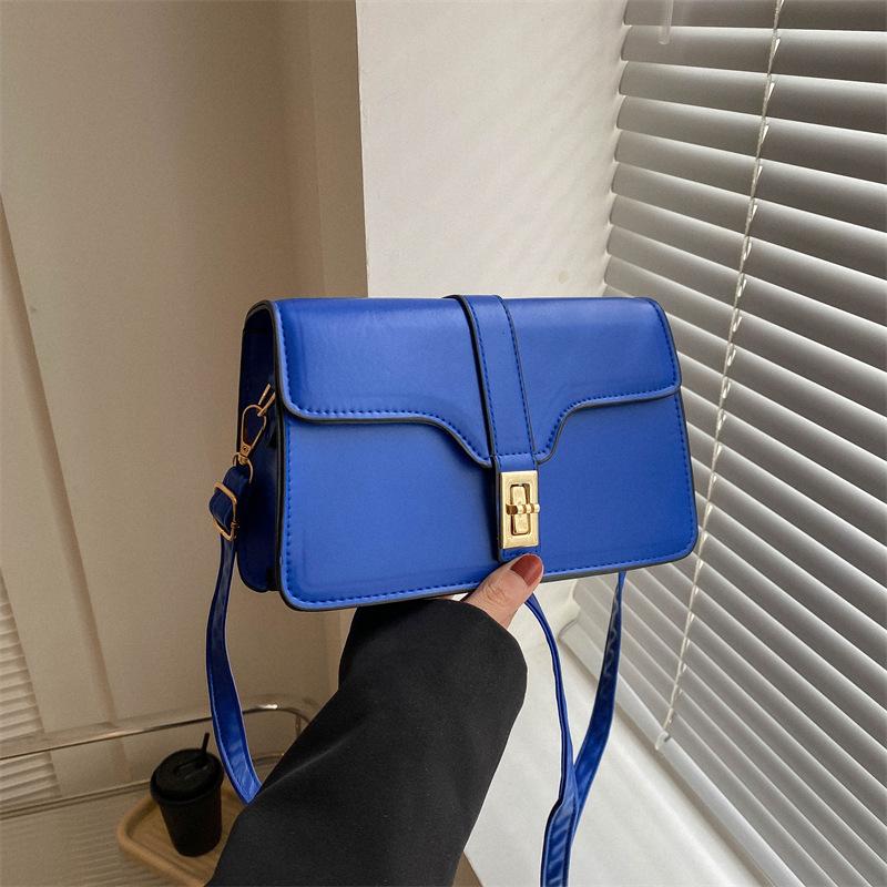 

Маленька жіноча сумка весна 2024, нова персоналізована сумка-мессенджер із текстурою іноземного стилю, сумка через плече в корейській версії, проста маленька квадратна сумка синій
