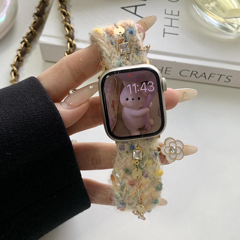 

For Apple Watch Series 10 42mm/9 8 7 41mm/SE (2023) SE (2022) SE 6 5 4 40mm/3 2 1 38mm Bracelet Plush Watch Strap Apricot