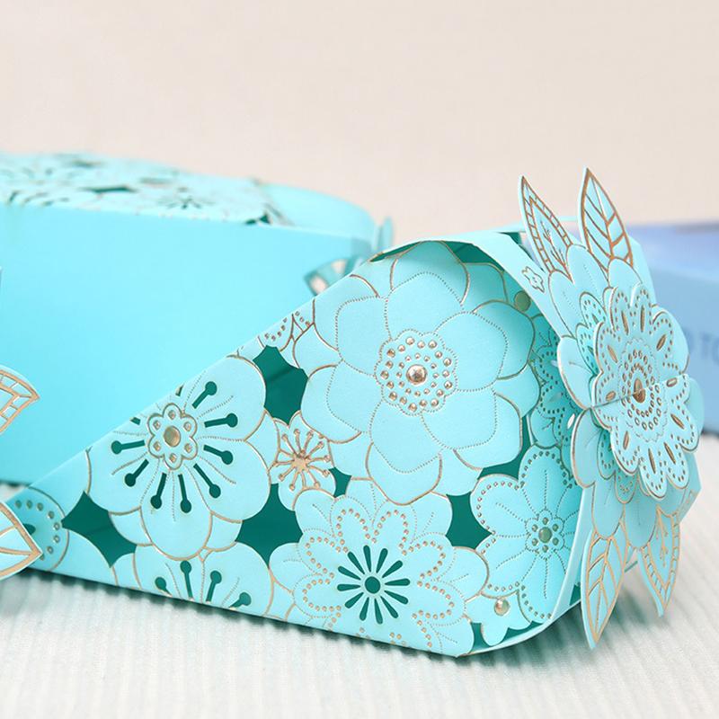 WTEMPO Party Gift Triangular Boxes DIY Foldable Hollowed-out Paper Boxes Wedding Party Decor Favor Treat Boxes for Birthday Halloween Christmas