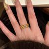 Vintage Floral Openwork Four Leaf Clover Ring Women Elegant Hollow Diamond Luxury Grid Jewelry