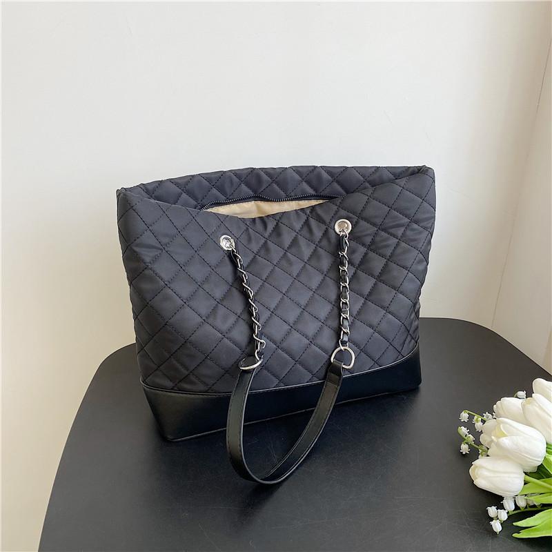 

Вместительная сумка-бриллиант женская летняя новая универсальная модная цепочка на плечо простая сумка-тоут