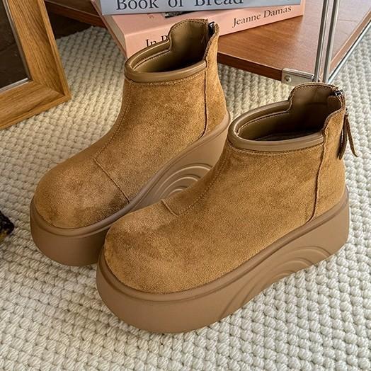 Cowhide version round head small man heightening platform short boots women's winter new trendy versatile velvet Martin boots
