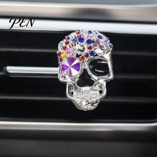 Retro Skull Car Accessory Bling Vent Clips, Rhinestone Diffuser Clip, Shiny Air Freshener Conditioner Decoration, Funny Auto Interior Accessories for