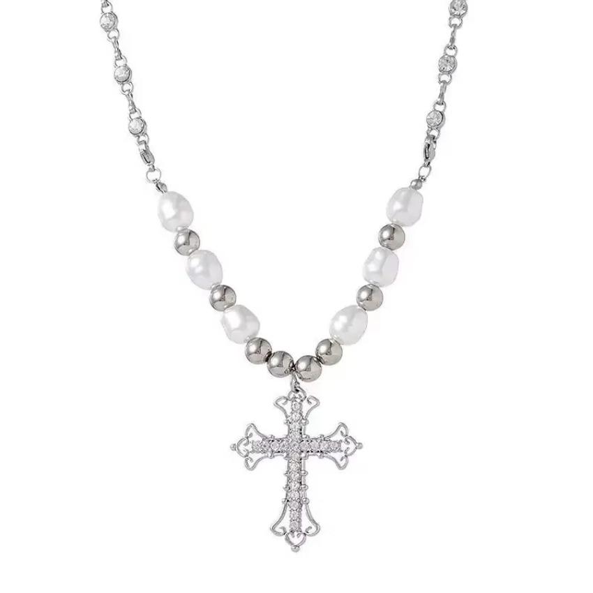 1 Pcs Cute Crystal Zircon Necklacee Silver Choker Cross Necklaces for Women Wedding Female Fashion Cross Style Pendant Necklace