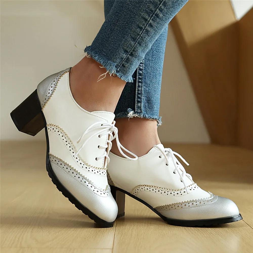 Fashion 2025 New Pump Women Pumps Round Toe Height Heels Platform Brogue Student Carved Retro Lace-Up Classic Spring Silver Black Brown