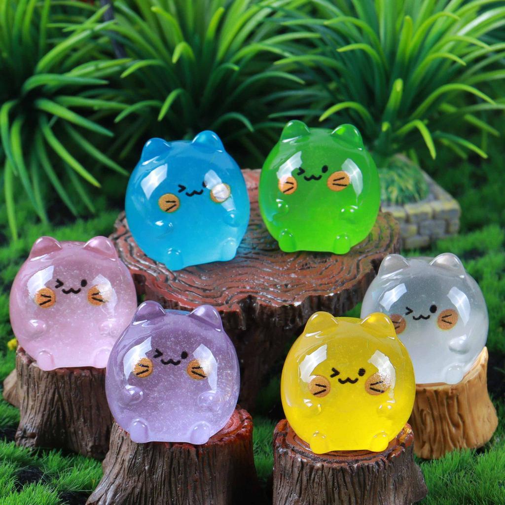 Adorable Luminous Kitten Resin Ornaments for DIY Miniature Gardens