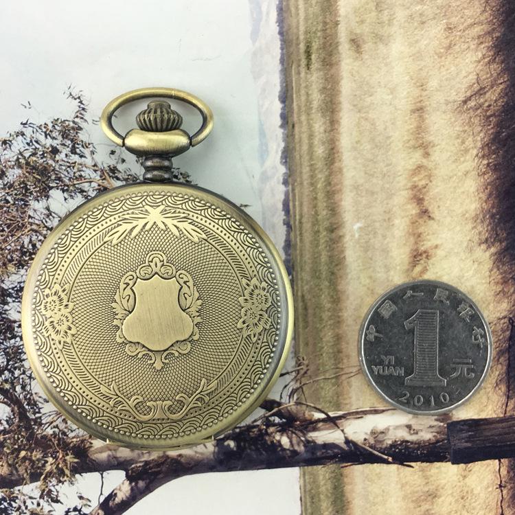 Nejprodávané klasické gravírované kapesní hodinky s vyklápěcím víčkem - Vintage dárek pro studenty a studentky