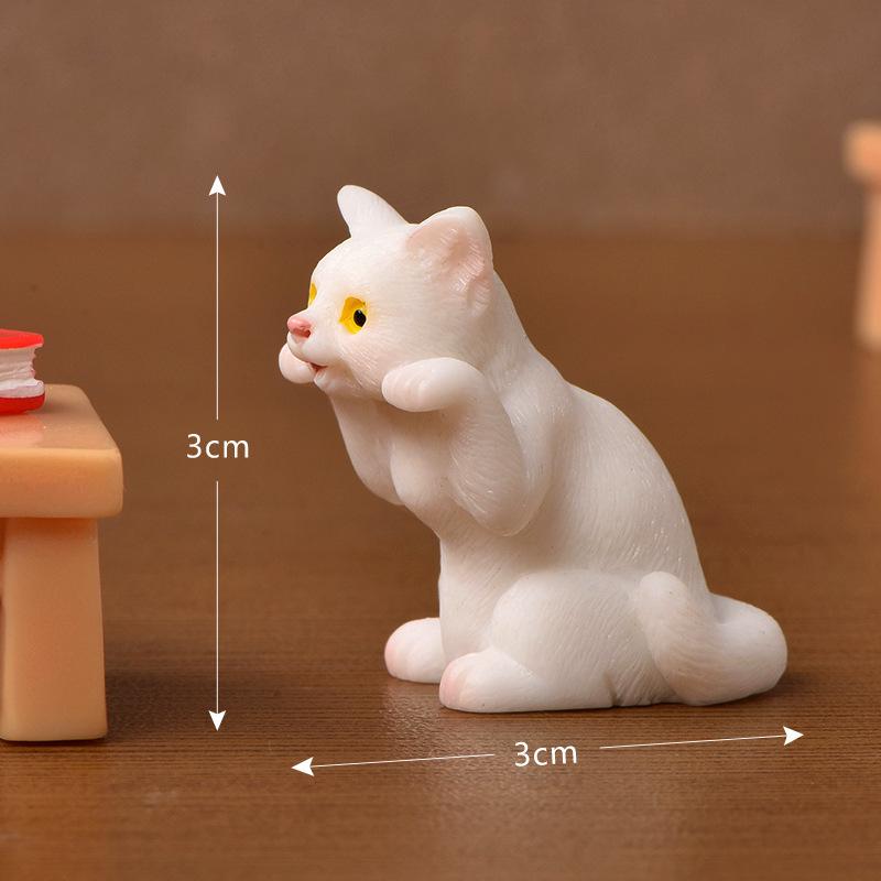 1PC Mini Pet Cats Action Figures Toys Miniature Landscape Ornament Dollhouse Home Decoration