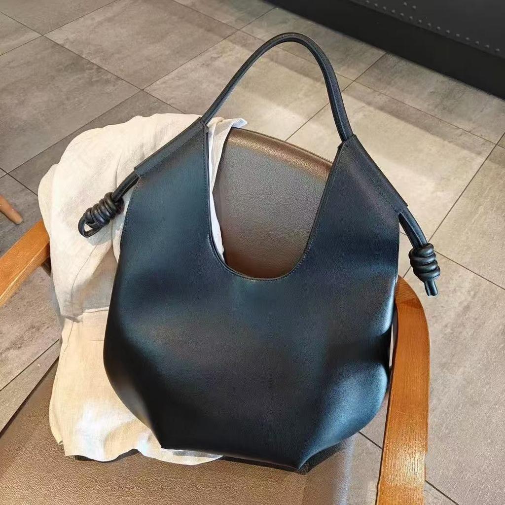 Womens Brown Handbag Minimalist Casual Tote Bag Large-Capacity Commuting Shoulder Armpit Large Handbag Designer Business Clutch