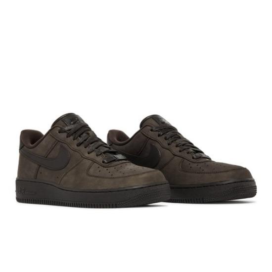 

Nike Wmns Air Force 1 Premium Velvet Brown DR9503-200 EU 39 коричневий