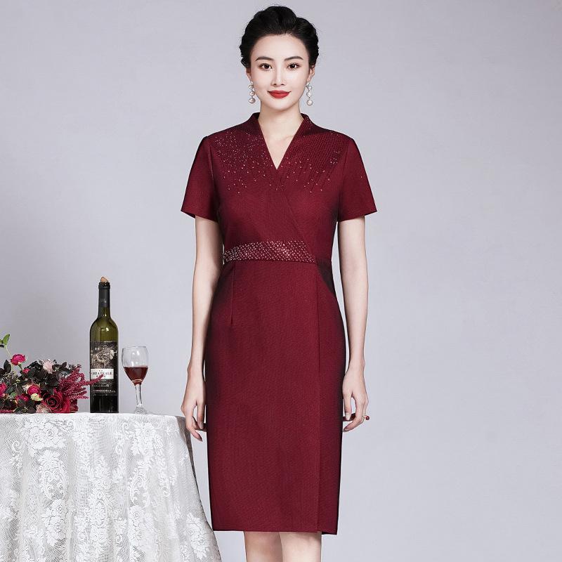 Elegant Plus Size Gown for Middle-Aged and Elderly Women - Spring/Autumn Wedding & Celebration Dress, 2022 Collection