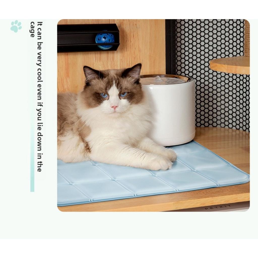 Breathable Mesh Cooling Pad for Cats and Dogs - Summer Ice Slippery Fabric, Rectangular Pet Bed To Keep Pets Cool and Comfortable, Dog Cooling Pad