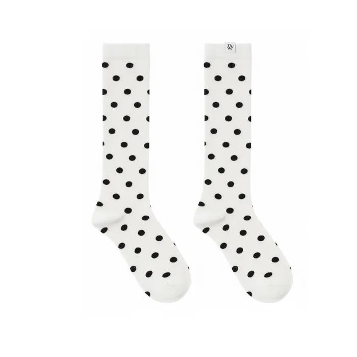 NYW DOT LONG SOCKS_WHITE