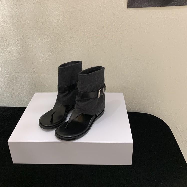 Small inner height increase toe sandals female summer 2025 new fairy wind pinch foot cool boots slope heel Roman shoes