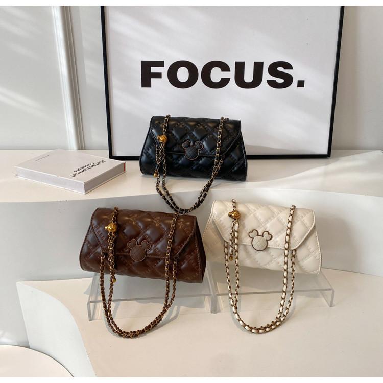 Fashionable Women's Designer Shoulder Bag 2023 New Winter French Small Crossbody Bag