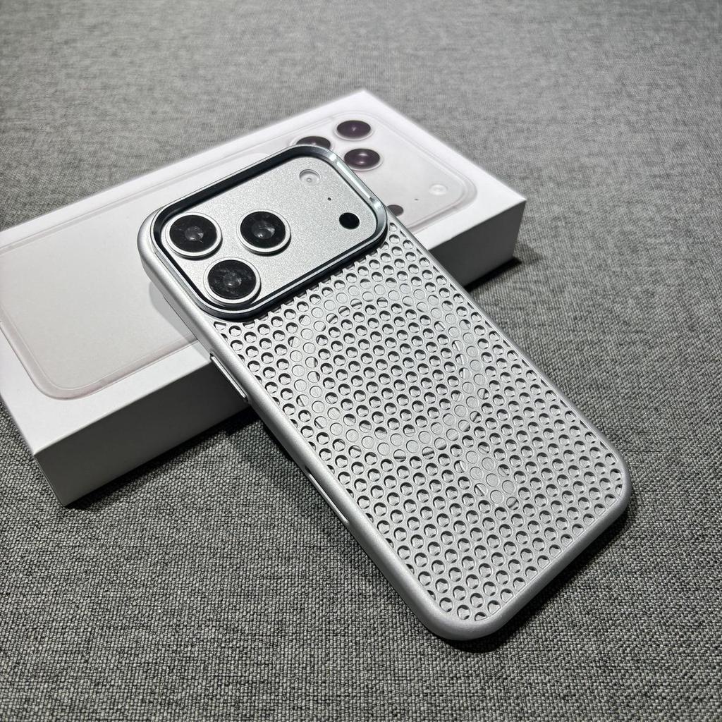 Honeycomb Heat Dissipation iPhone 16 Pro Max Magnetic Protective Case - Solid Color Hard Shell with Large Hole Design