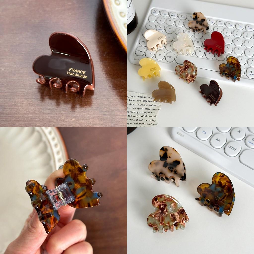 Süßer und schicker koreanischer kleiner Herz-Krallenclip Elegantes Design mit trendigen Farben