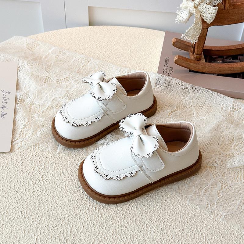 Spring 2026 Fashion: Versatile Kids' Leather Mary Janes with Soft Soles