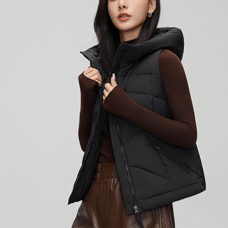 Yalu RS Women's Hooded Lightweight Down Vest