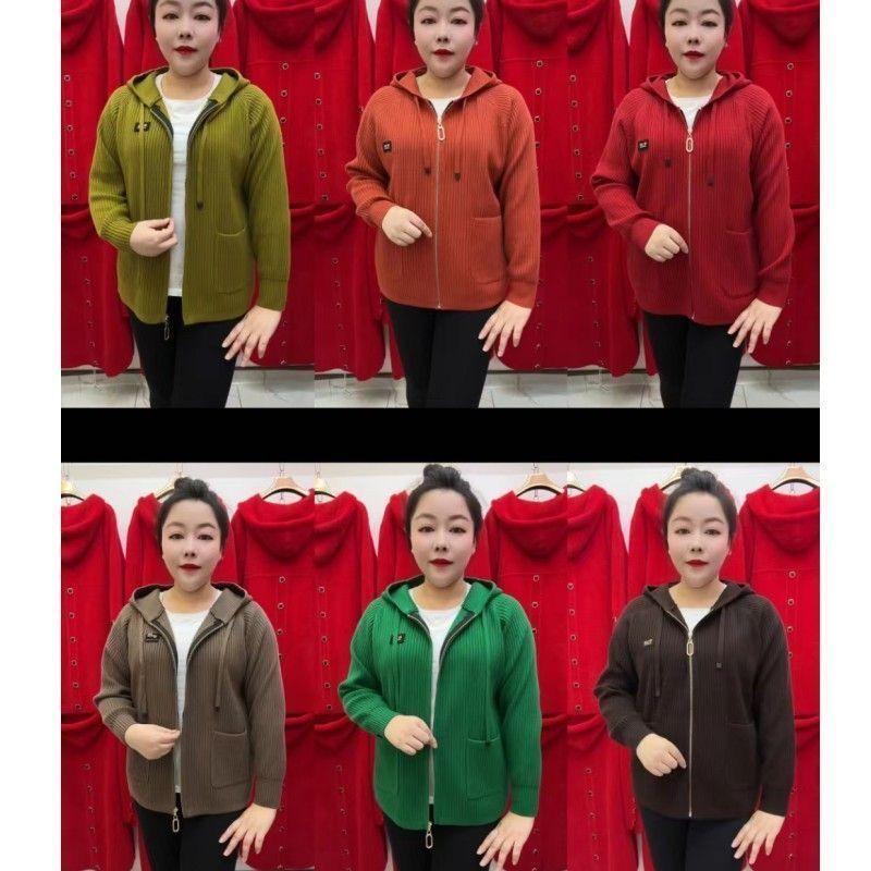 Stylish and Comfortable Plus Size Mom Jacket for Middle-aged and Elderly Women In Spring and Autumn