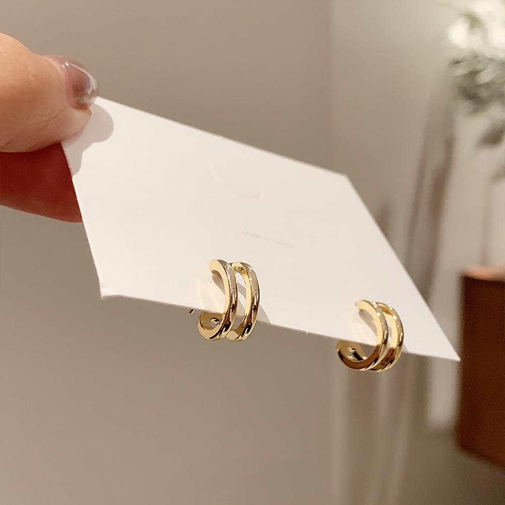 

Retro Woman Girl Zinc Zinc Alloy Geometric Stud Earrings C Shaped Earrings Hoop Earrings Fashion Jewelry золотой