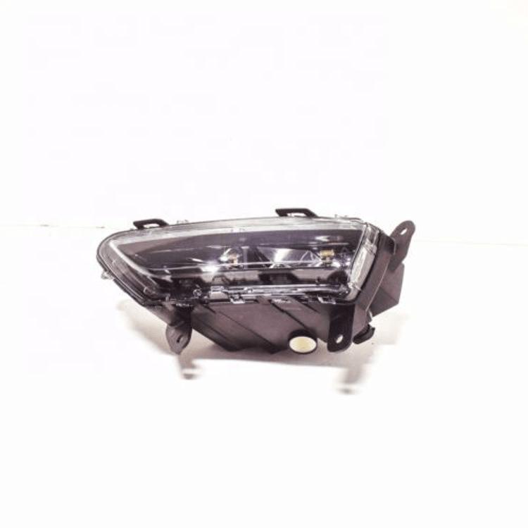 95B941699C/95B941700C Front Fog Light for Cayenne/Macan (2015-2018)