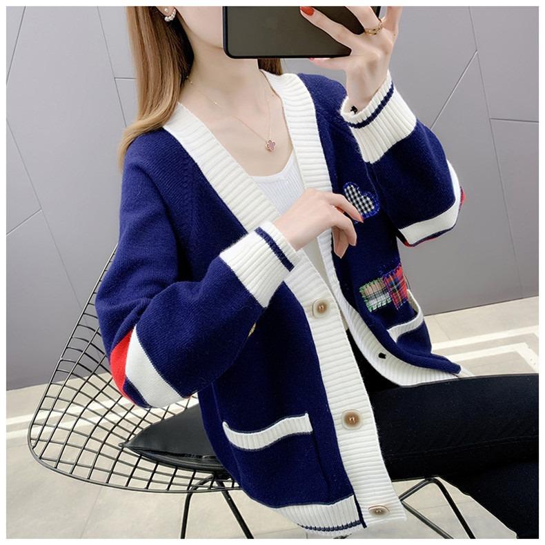 Embroidered Sweater Women's Coat Autumn and Winter Loose Knit Cardigan Long Sleeved Thick V - Neck Coat