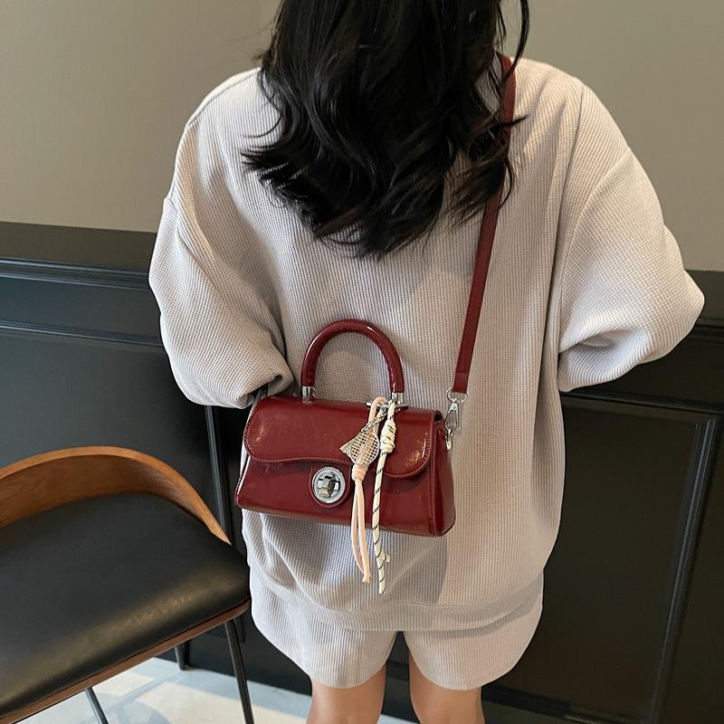 Handbag New Shoulder Bag Versatile Fashion Small Square Bag