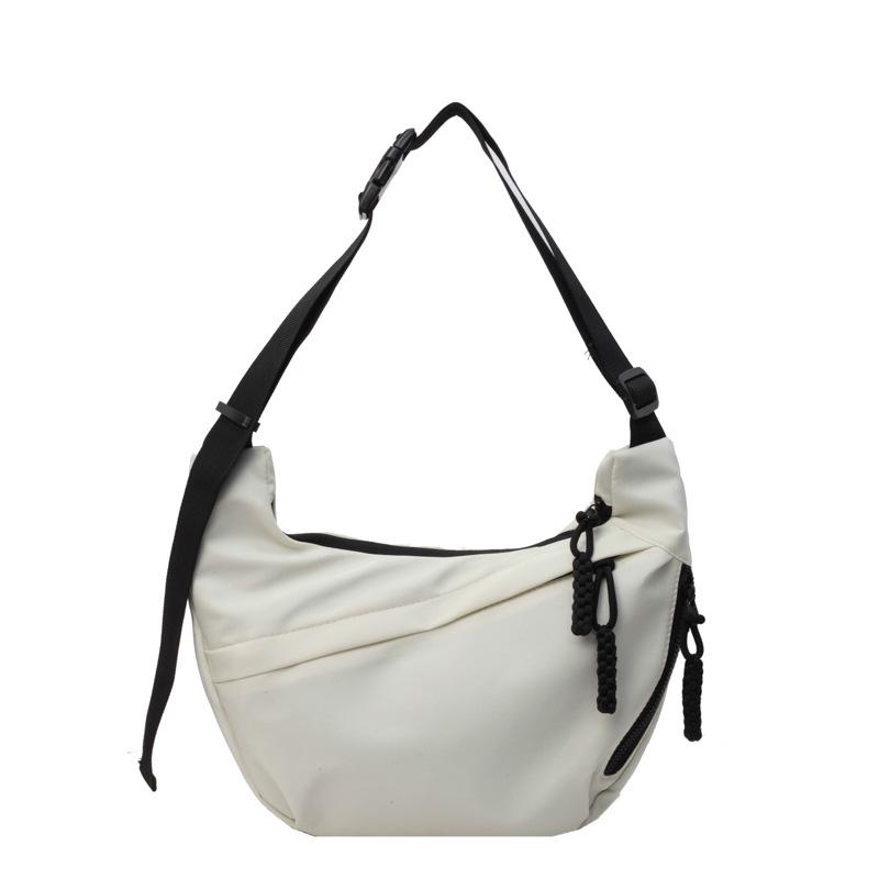 Vielseitige Knödeltasche für Damen: Einfarbige Nylon-Umhängetasche 2026 Edition