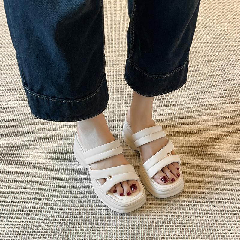 Great good to wear thick-soled cool slippers for women's summer new outer wear casual soft-soled sandals one-word soft-soled slippers