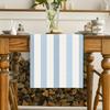 Elegantní a jednoduchý modře pruhovaný běhoun na stůl Světle modré svislé pruhy Čtyři roční období Elegantní domácí dekorace Jídelní stůl Kitch