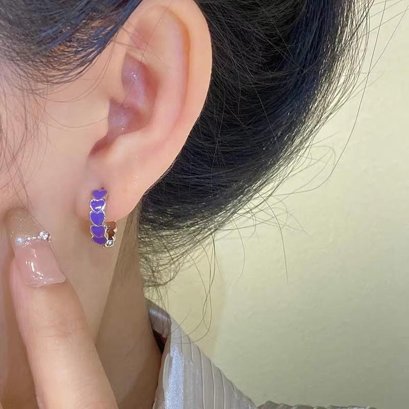 Color Love Ear Buckle Niche Design Sense Simple and Sweet Personality Circle Earrings